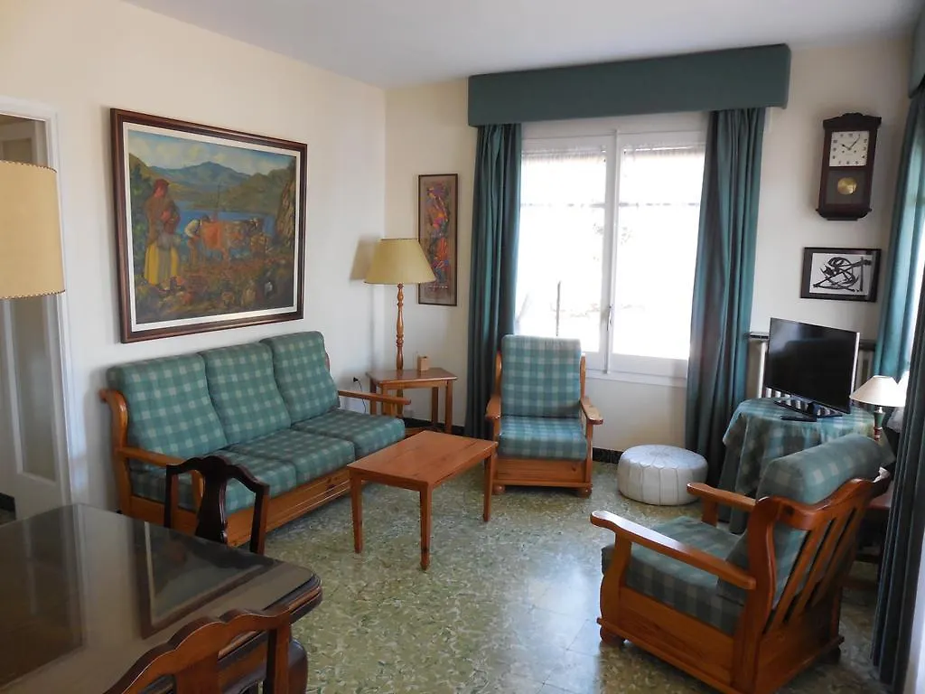 Casa El Verger Villa Falset 0*,  Spain